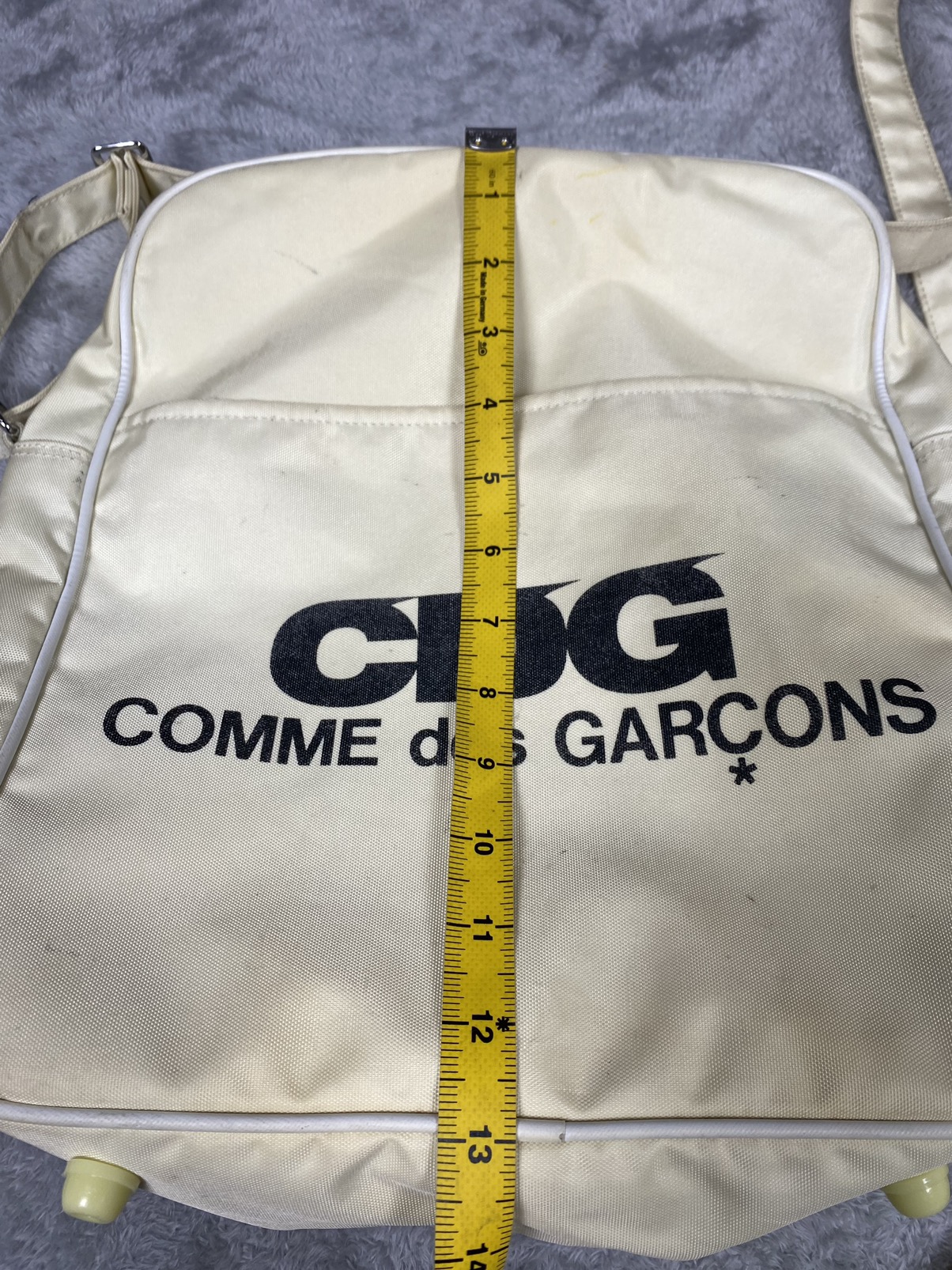 Comme des Garcons Crossbody - 17