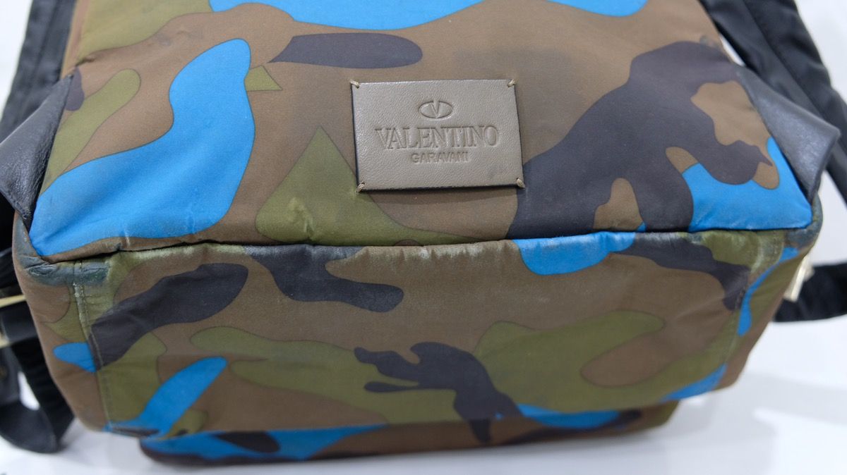Valentino Garavani Camouflage nylon backpack - 6