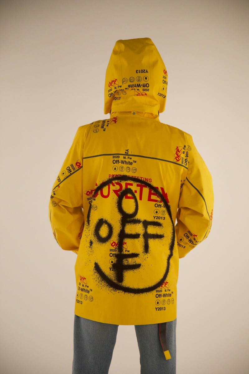 GORE-TEX YELLOW SKI JACKET GRAFFITI - 13