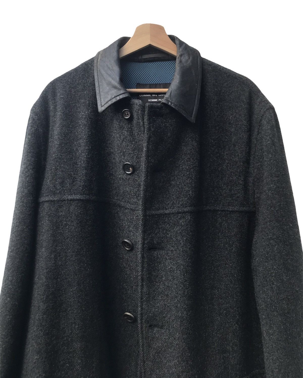 Rei Kawakubo - AD1995 CdG Homme Plus Leather Collar Wool Coat - 7