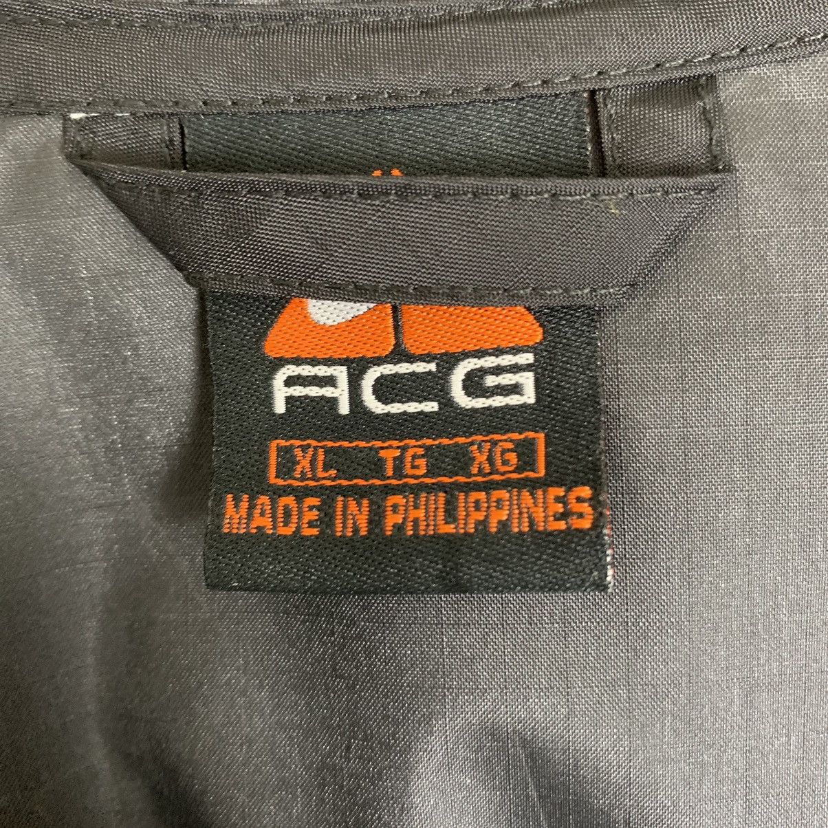 Sportswear - Nike ACG Windbreaker - 11