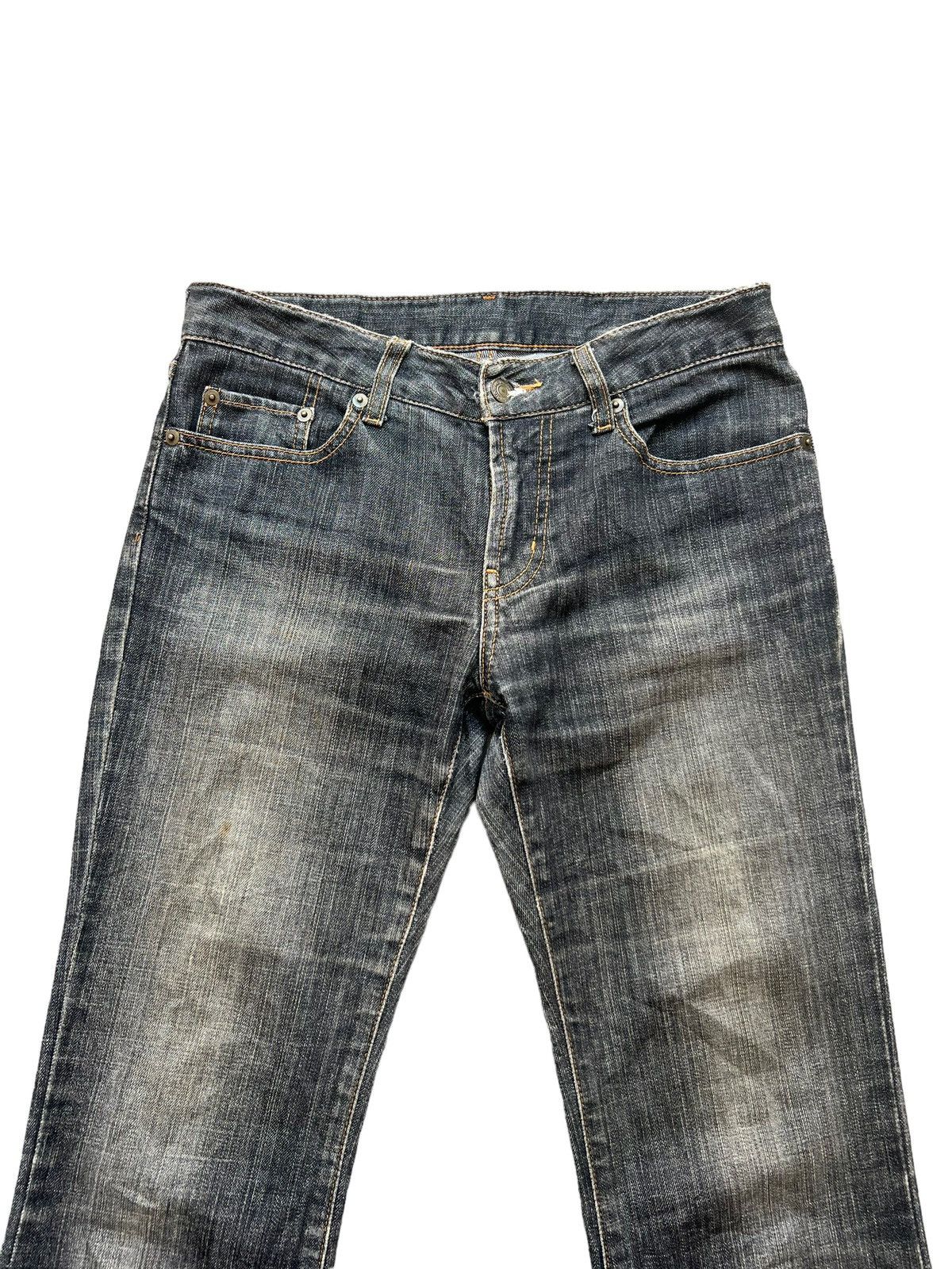Uniqlo Black Low Rise Bootcut Flare Denim Jeans 30x29 - 4