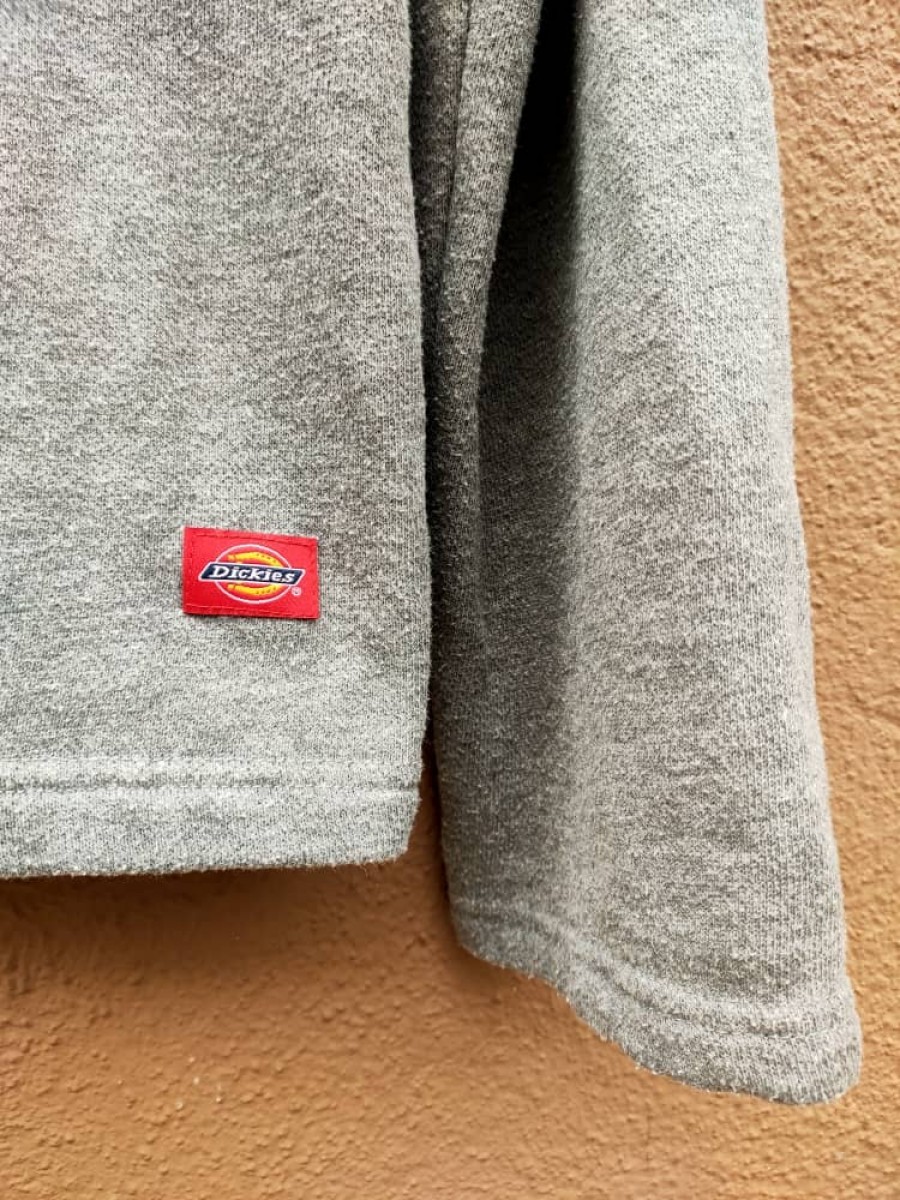 Dickies - V Neck Sweatshirt - 4