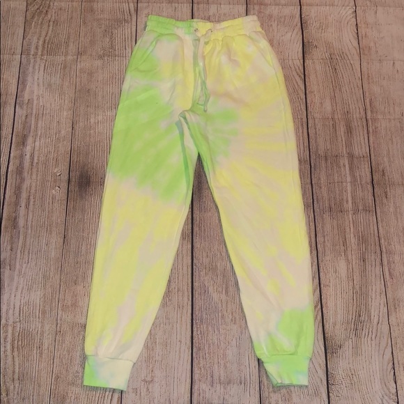 Forever 21 - Neon Yellow + Green Tie Dye Jogger Sweatpants - 5