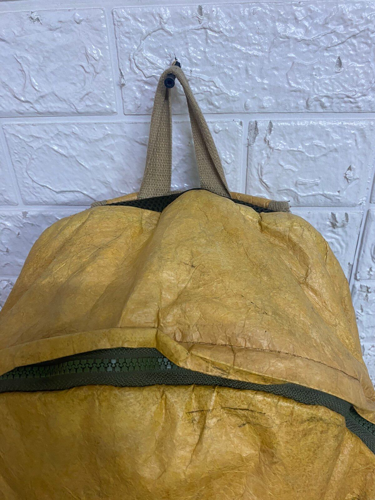 Fly Bag Paper Thin Waterproof Backpack - 17