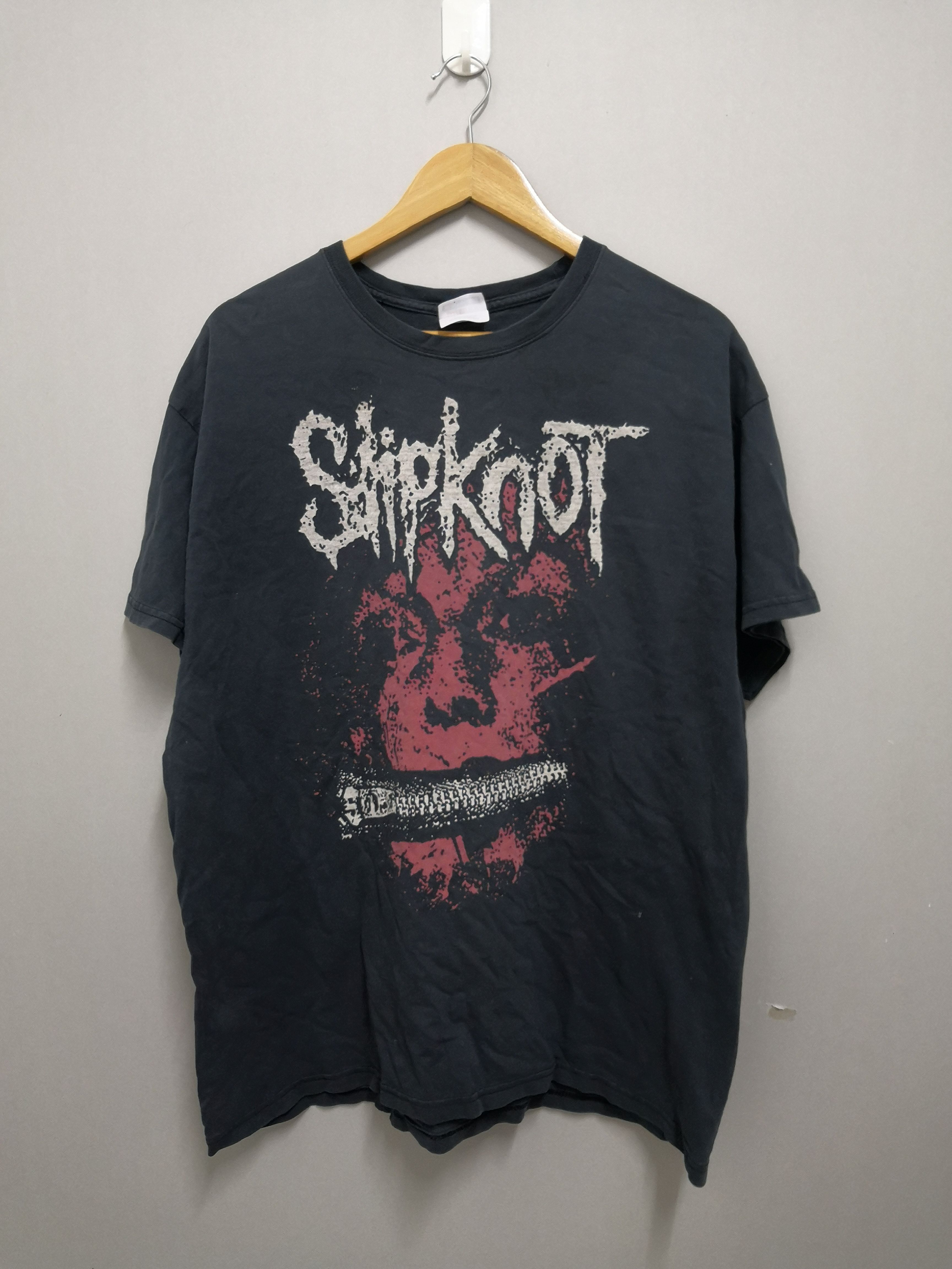 Vintage Y2K Hanes Slipknot Faded Black T-Shirt - 1
