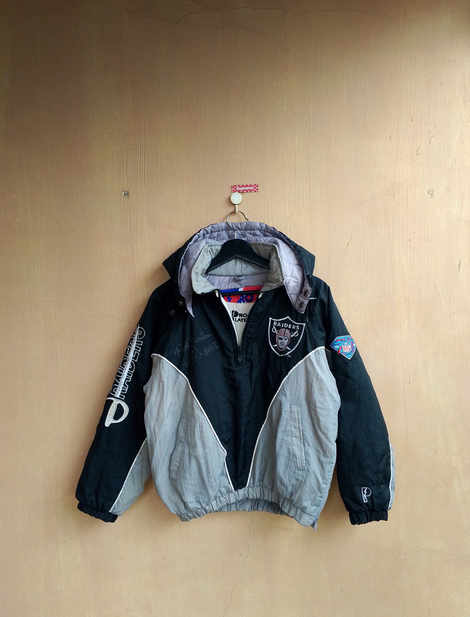 90s Vintage Los Angeles Raiders Pro player Jacket Signed by Rod Martin #53 - 4