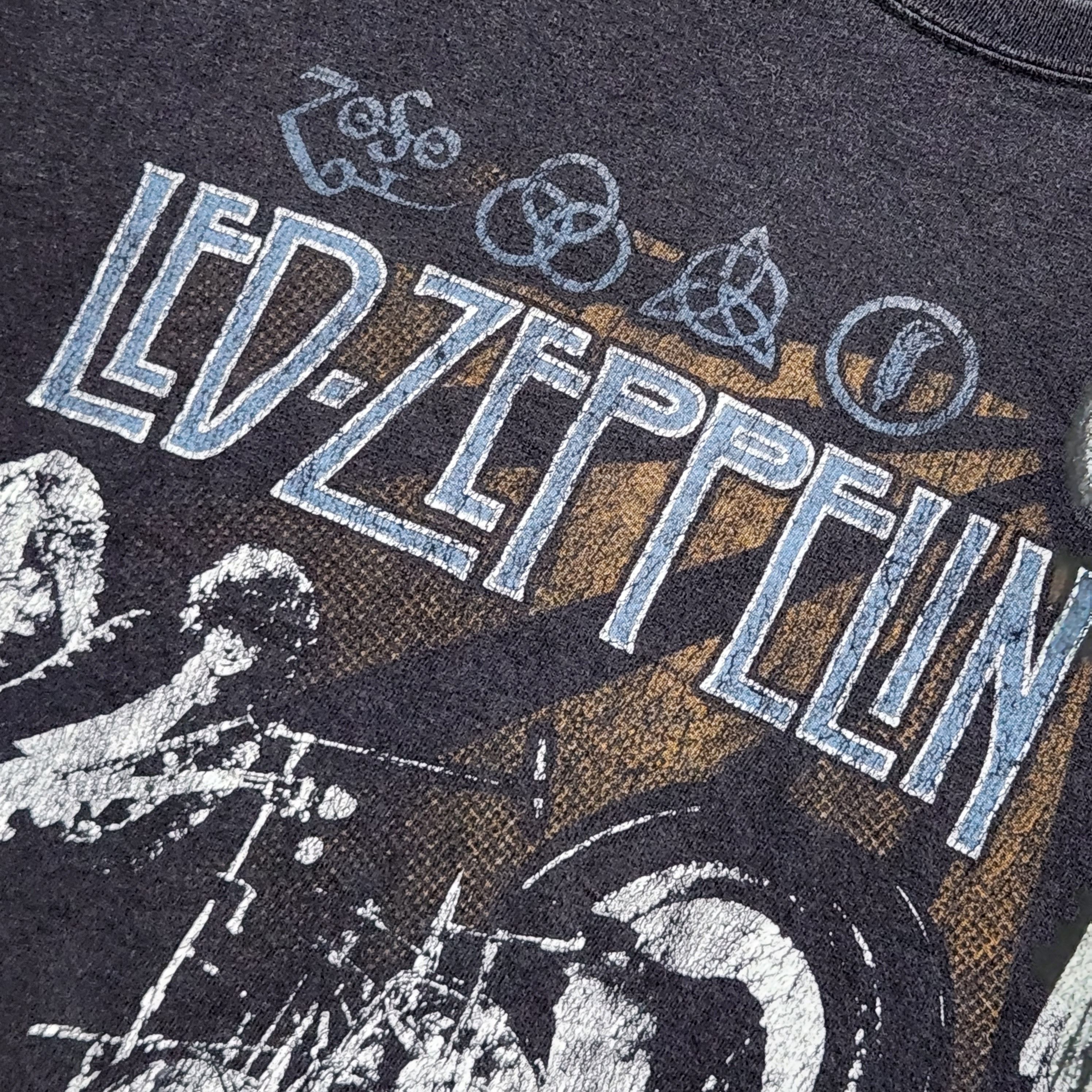 Vintage Y2K Led-Zeppelin Live In Concert 1975 - 4