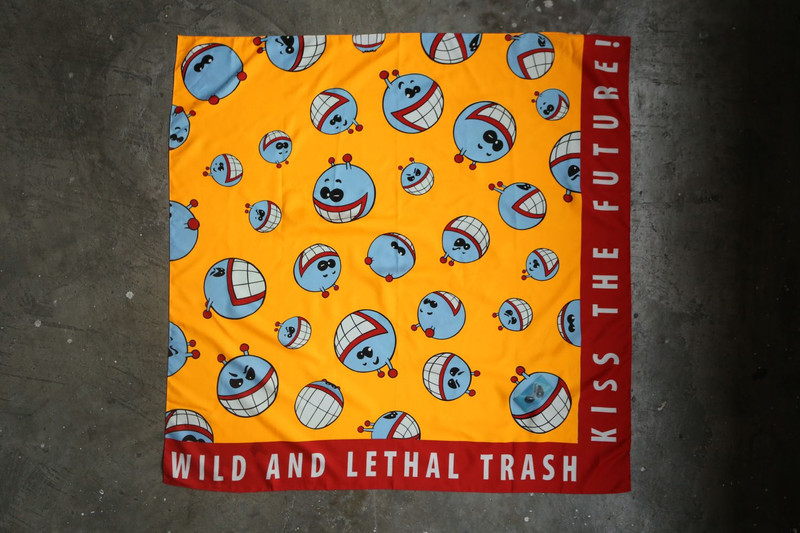 W&LT - F/W 98 - Allover Puk Puk Scarf - 1