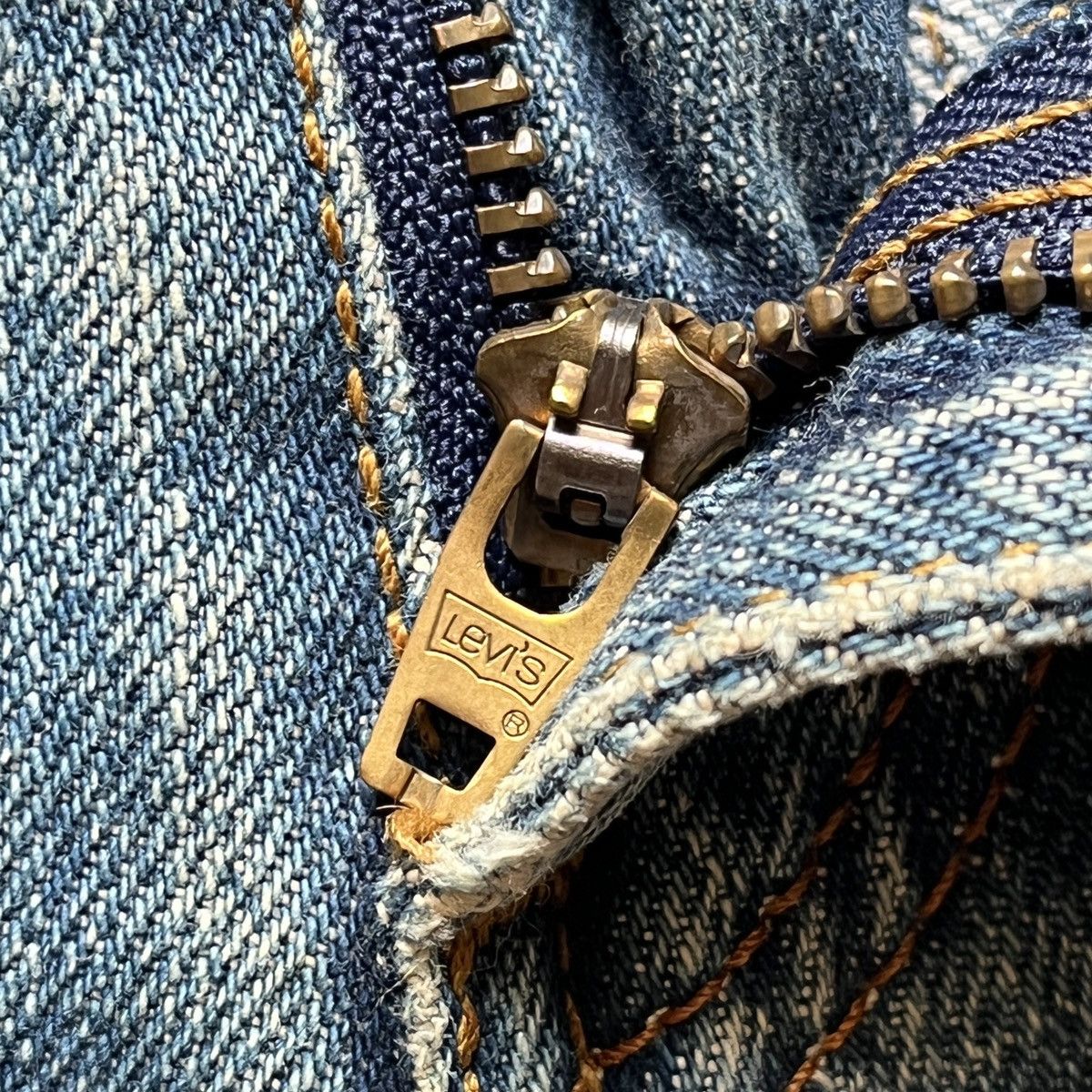 Vintage 1980s Levi's 603 Denim Jeans Straight Cut - 5
