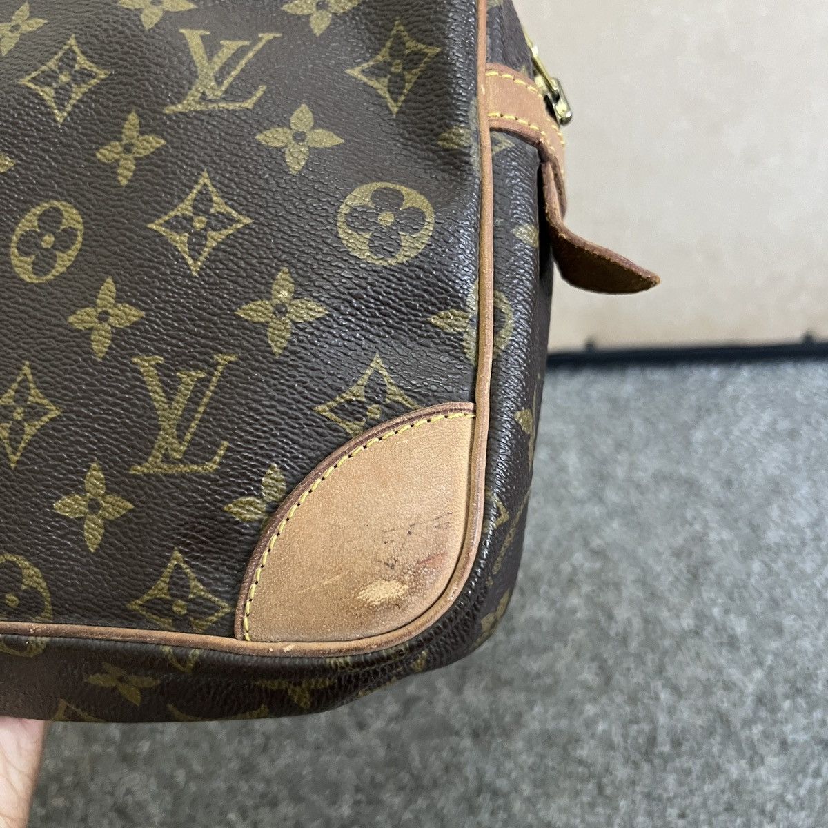 Vintage 90s Louis Vuitton Clutch Bag - 14