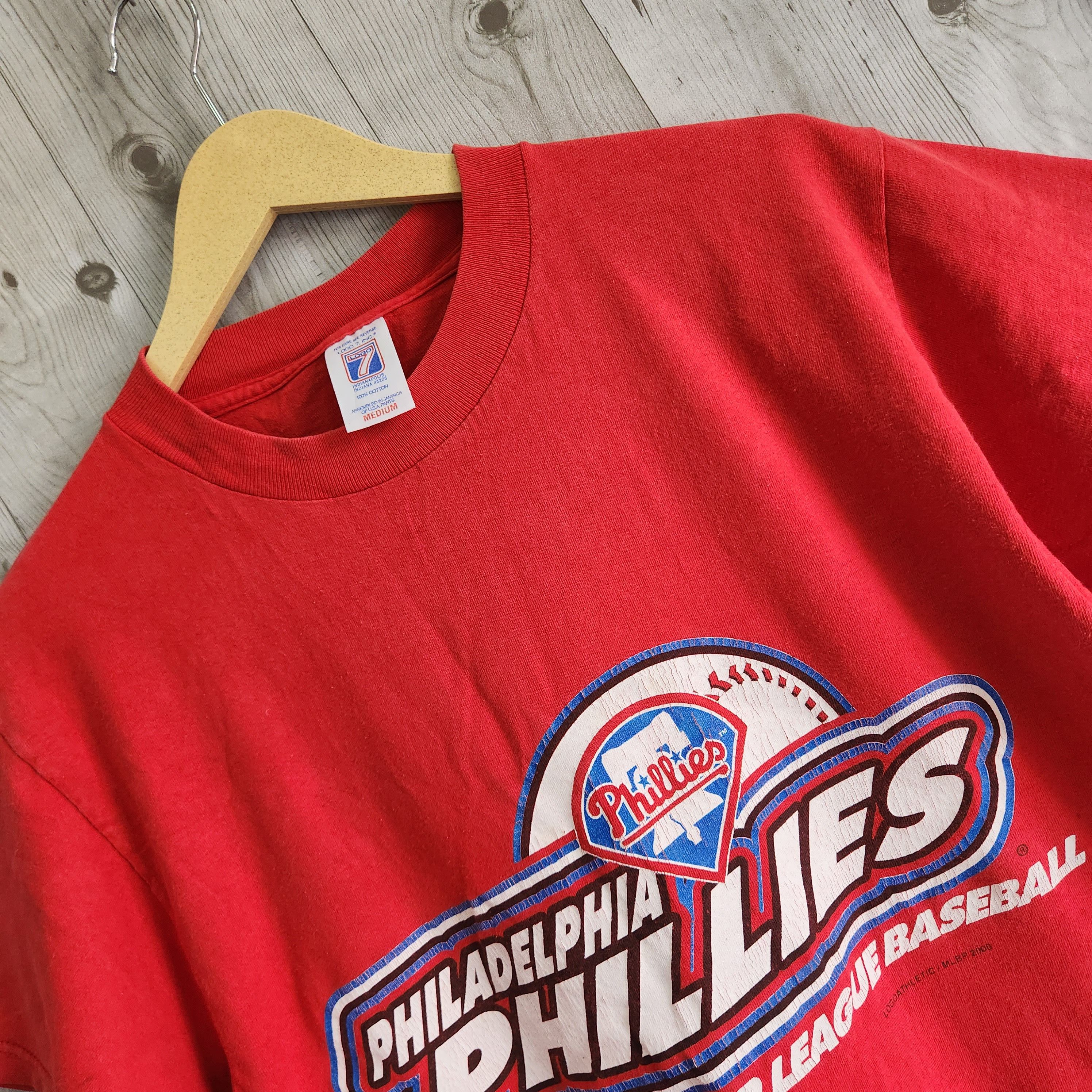 Vintage Philadelphia MLB Phillies Logo 7 Copyright 2000 - 2