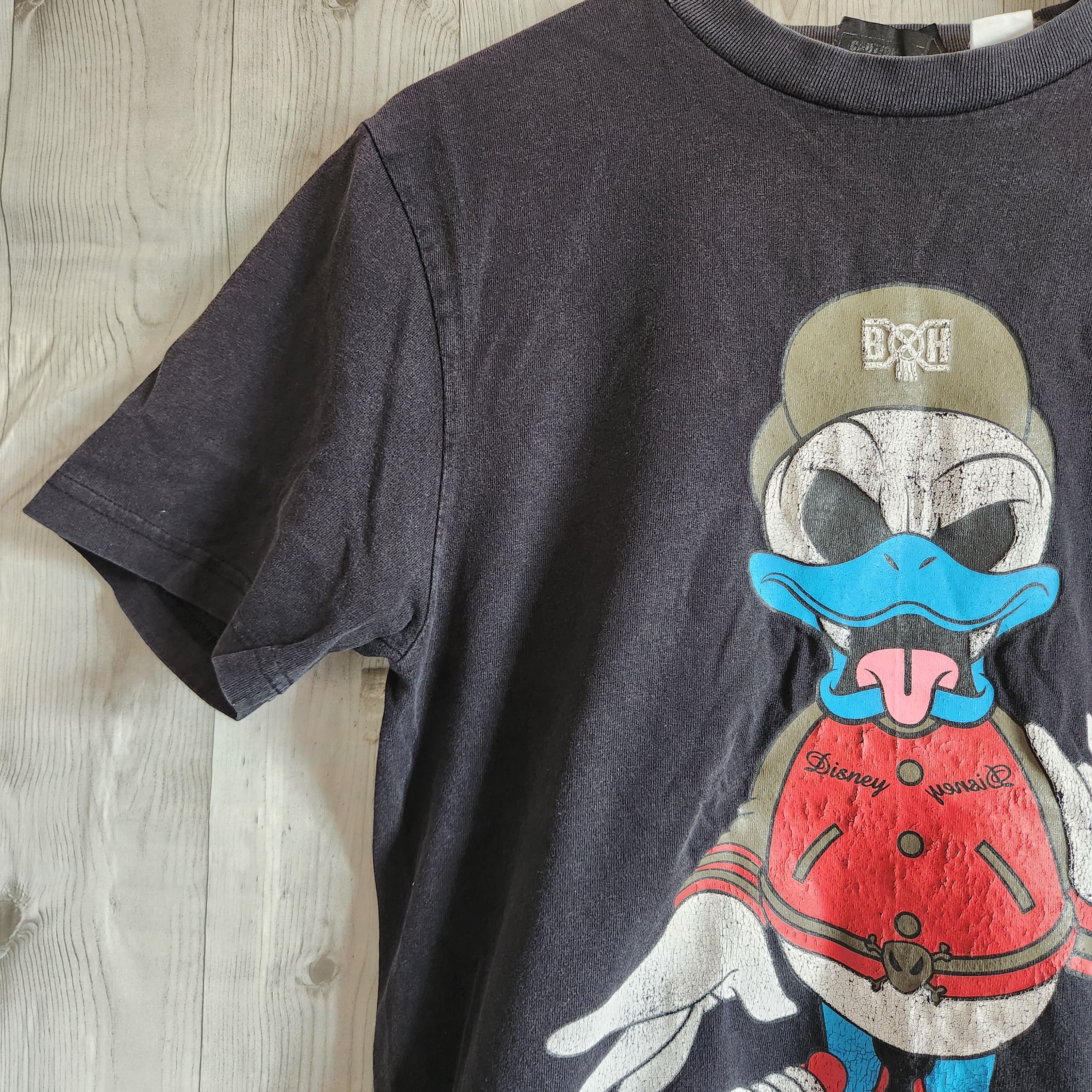 Vintage Y2K Bounty Hunter X Disney Donald Duck TShirt - 9