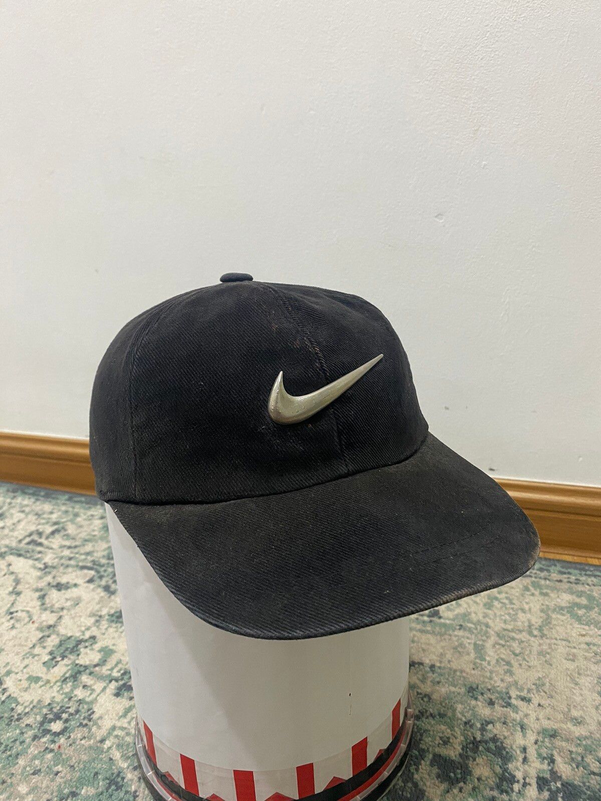 Nike Vintage Metal Swoosh Cap - 2