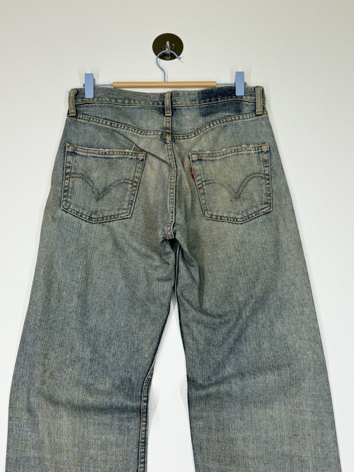 VINTAGE LEVIS 534 MUD WASH DISTRESSED JEANS - 8