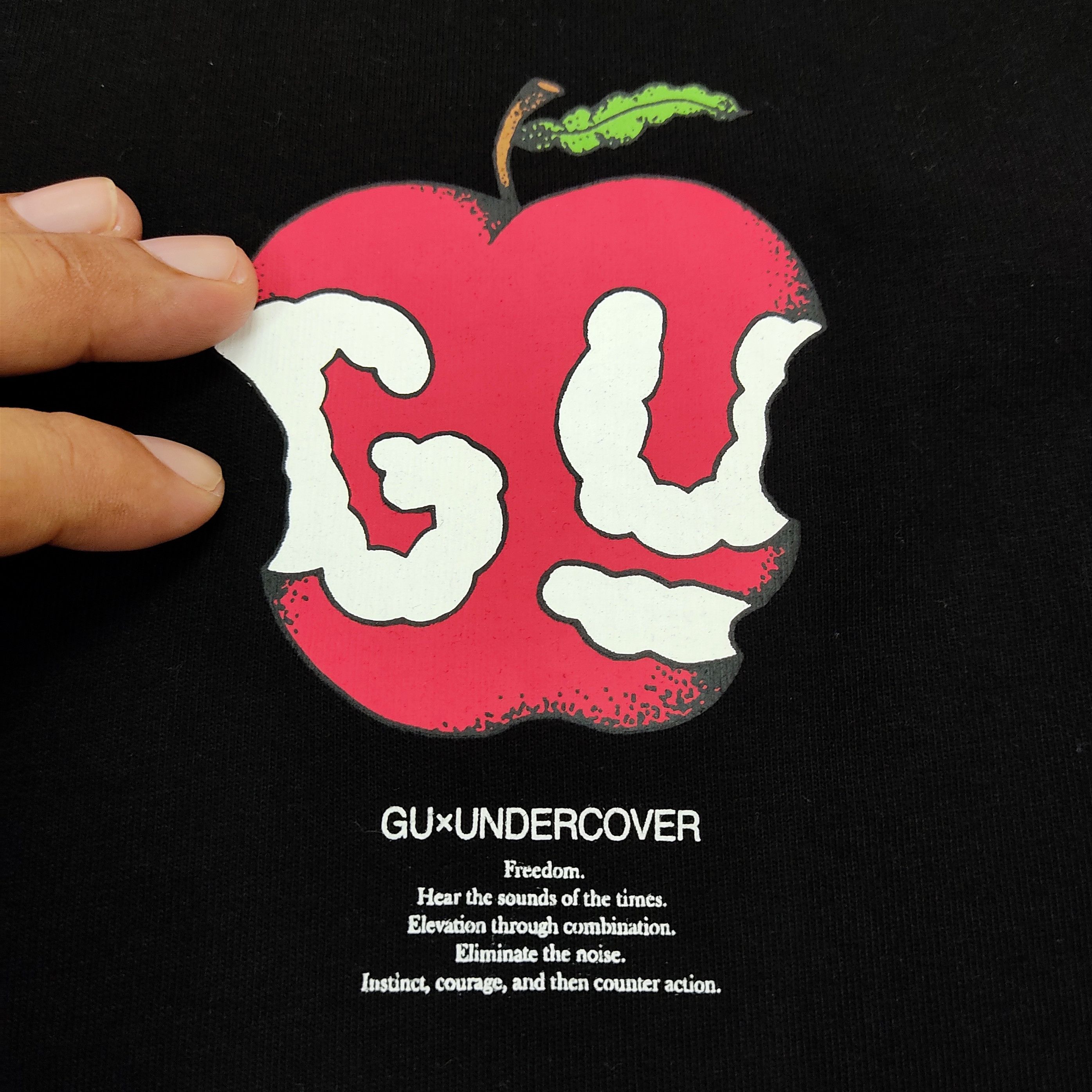 GU x UNDERCOVER Apple Freedom Oversized Black T-shirt - 6