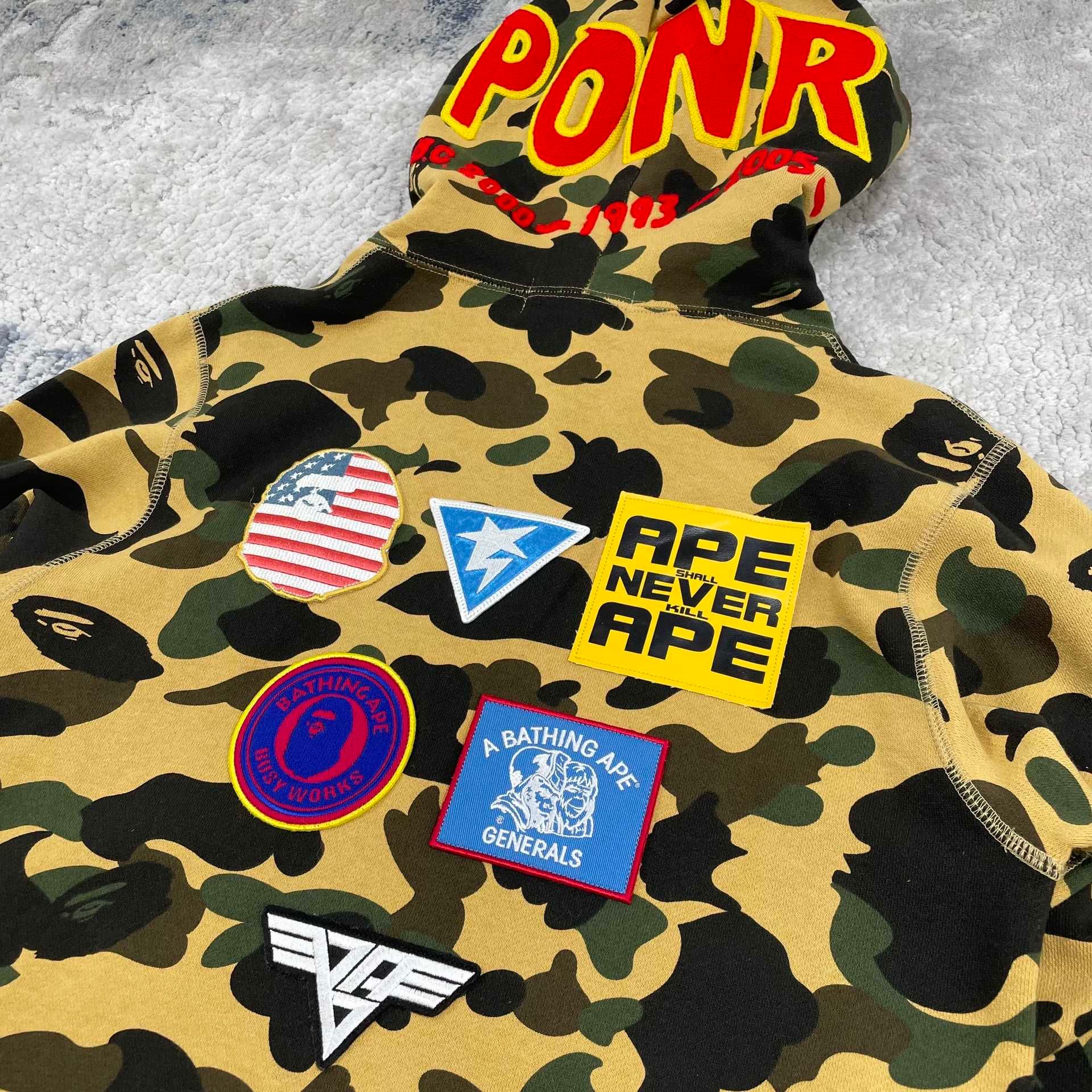 BAPE Bathing Ape 1st Camo Busy Works Crewneck Yellow Nigo Size outlet Small