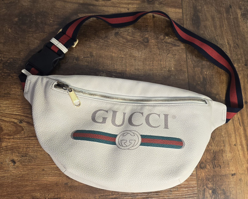 Gucci Large White Bum Bag - 1