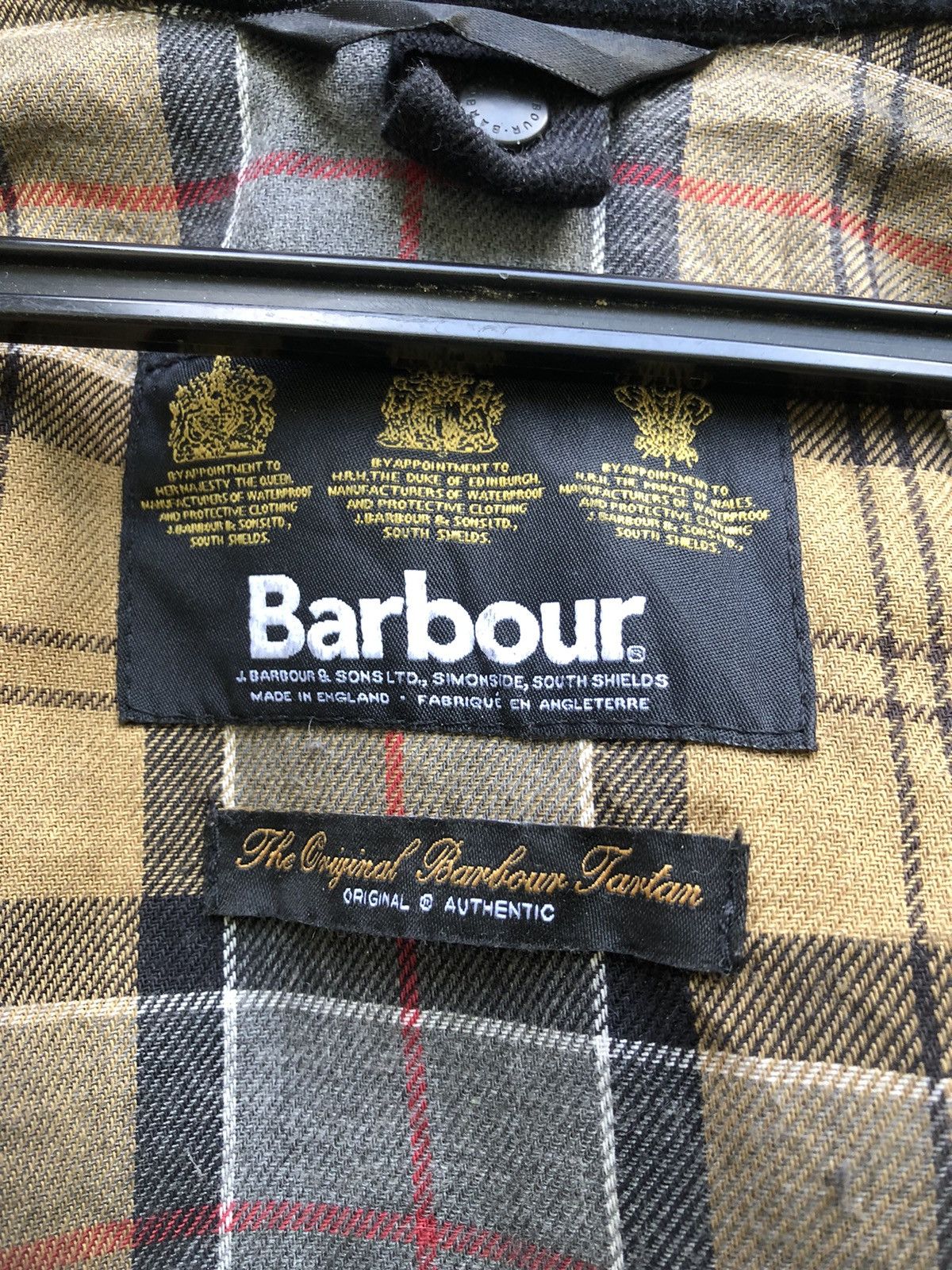 Iconic Barbour Bedale Waxed Jacket - 11