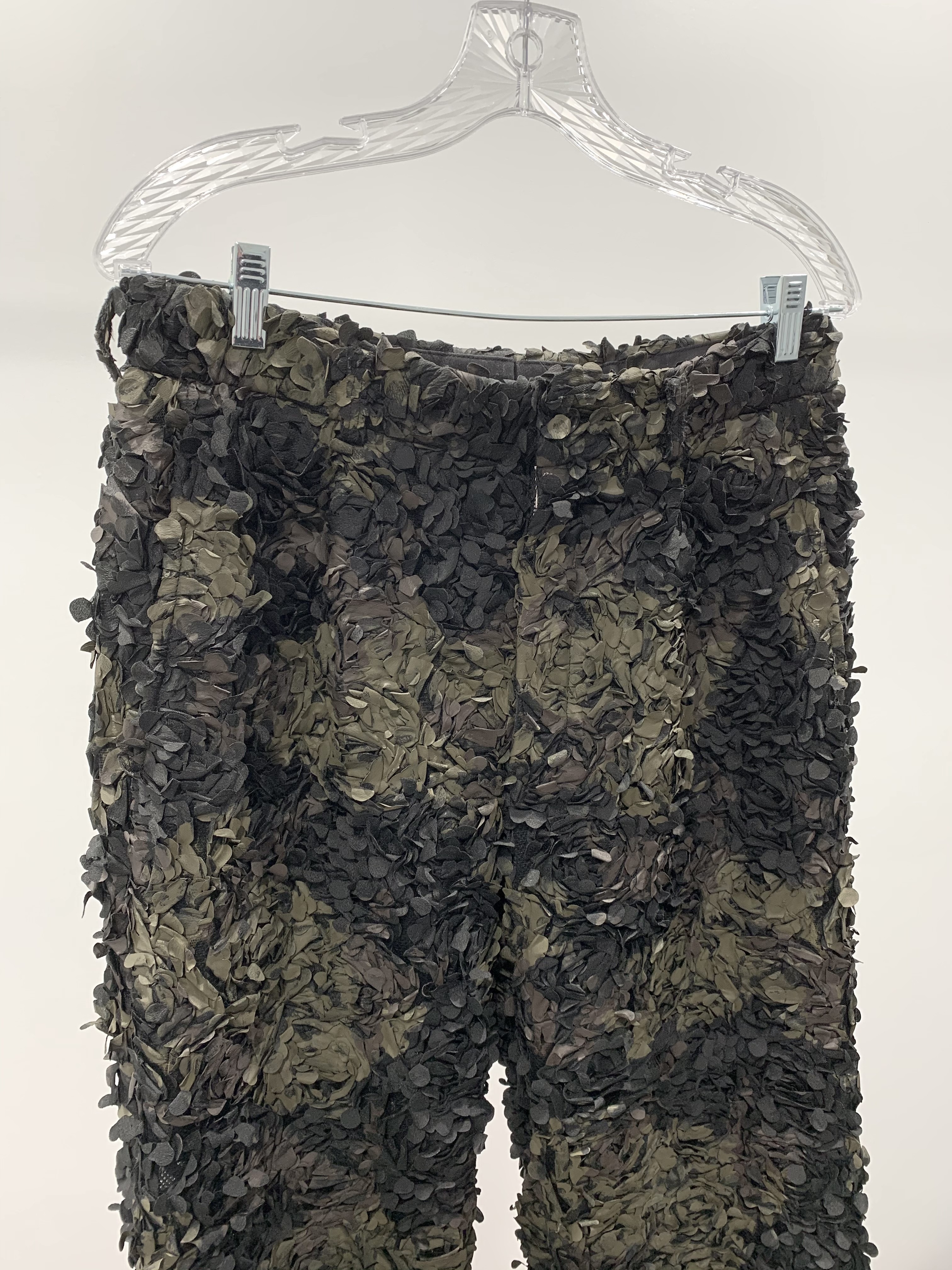 ss19 Embroidered Camouflage Trousers - 4