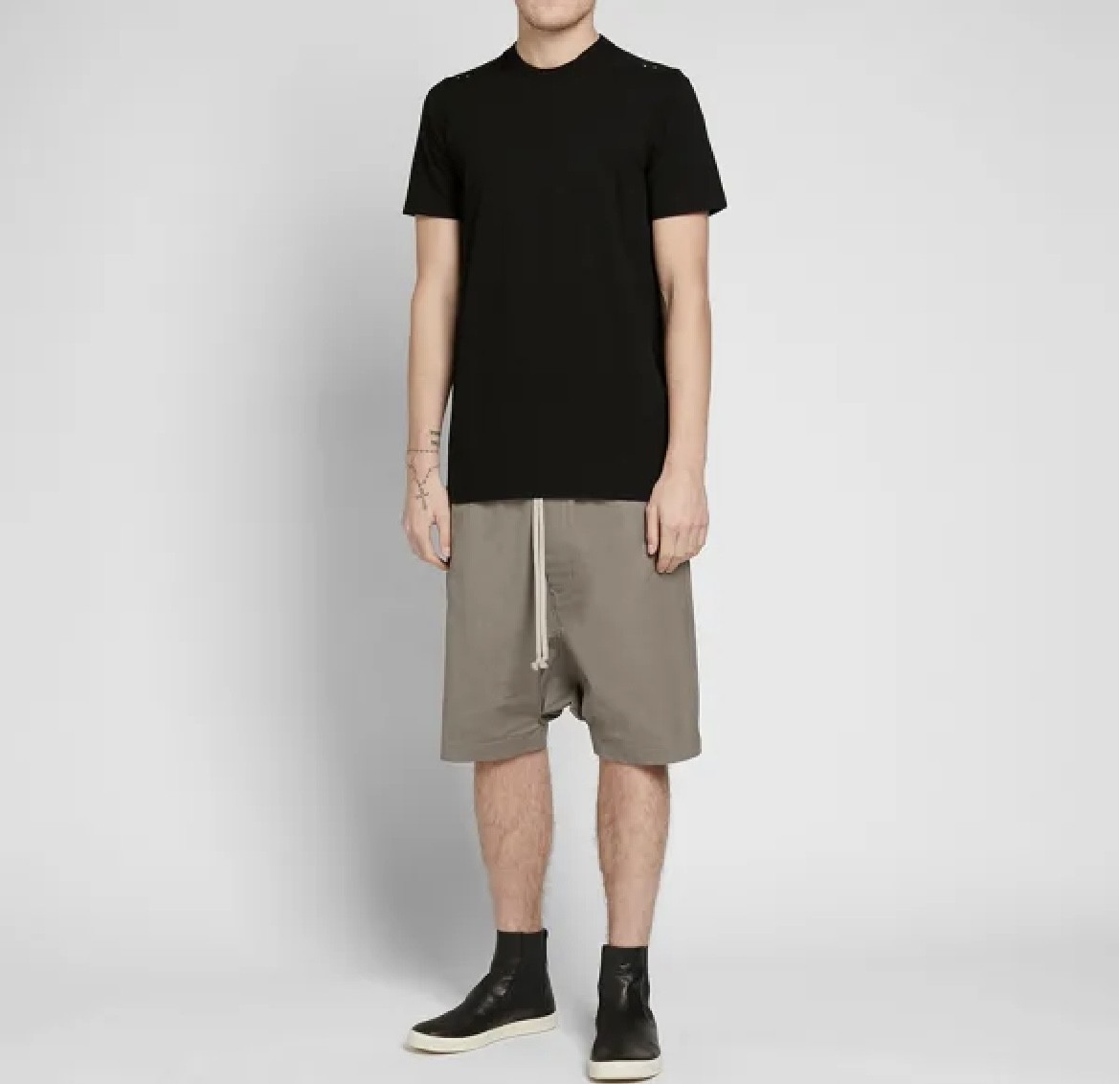 RIVETED LEVEL TEE - 3