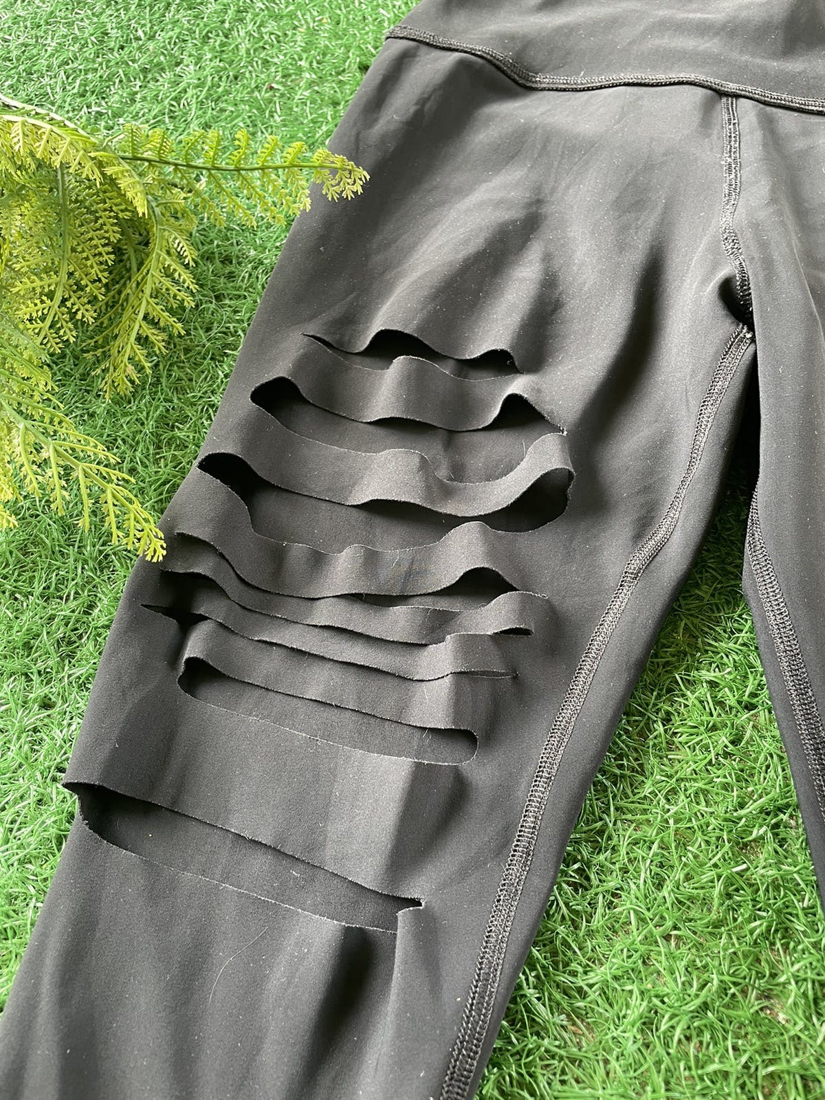 Designer - 💥BEST OFFERS💥 Alo Fit pants Distressed Design stretch - 2