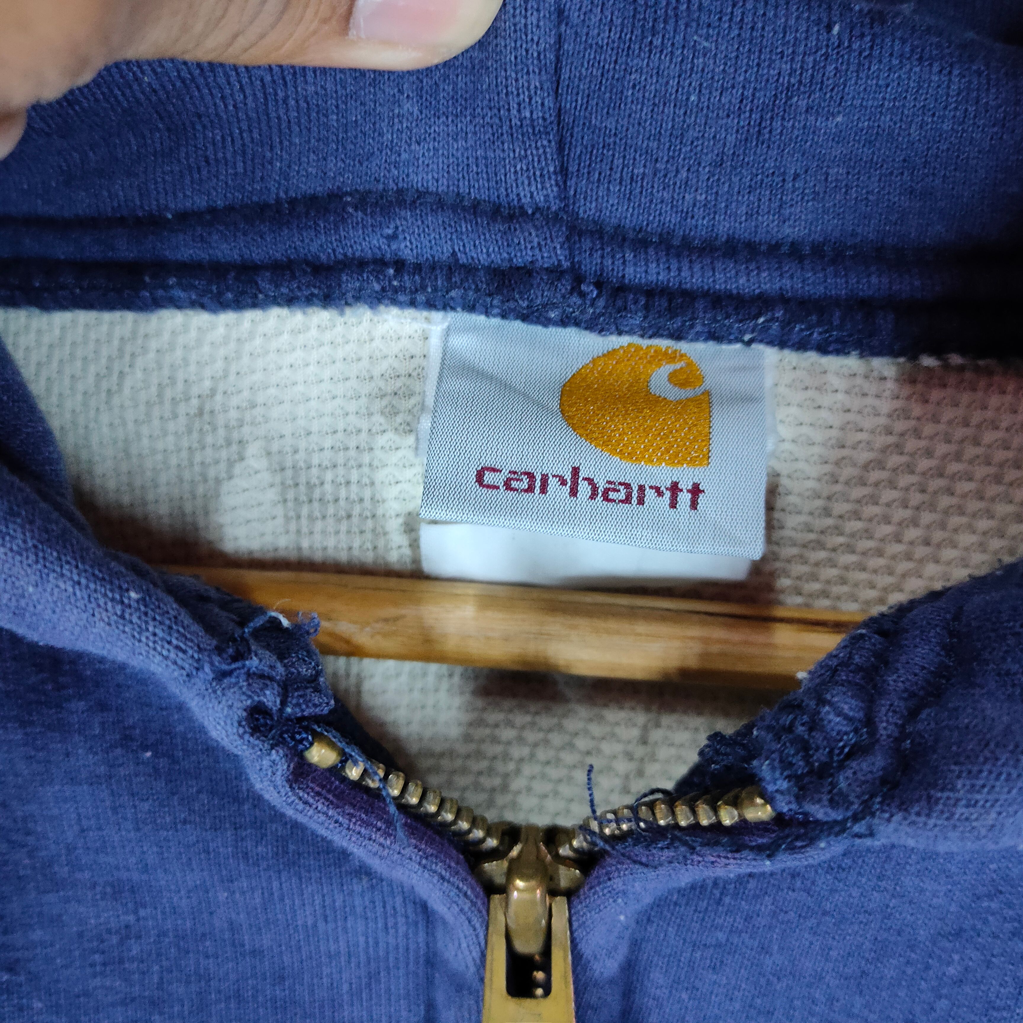 Vintage CARHARTT Embroidery Spellout Heavy L Size Hoodie - 4