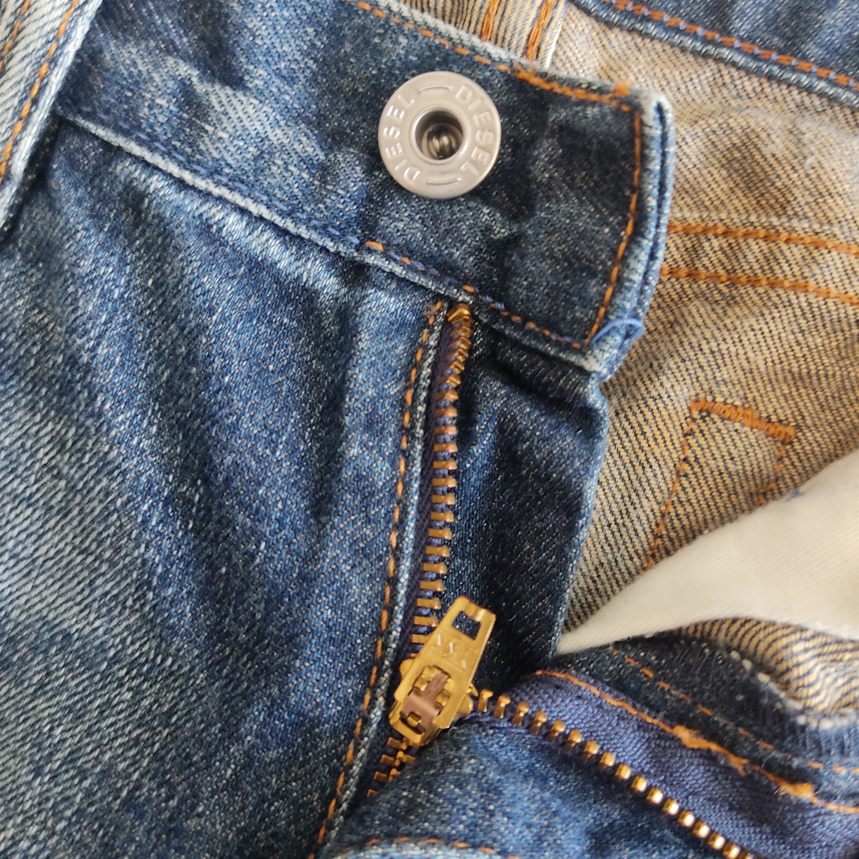 Vintage Diesel Embroidered Back Pocket Denim Pants - 9