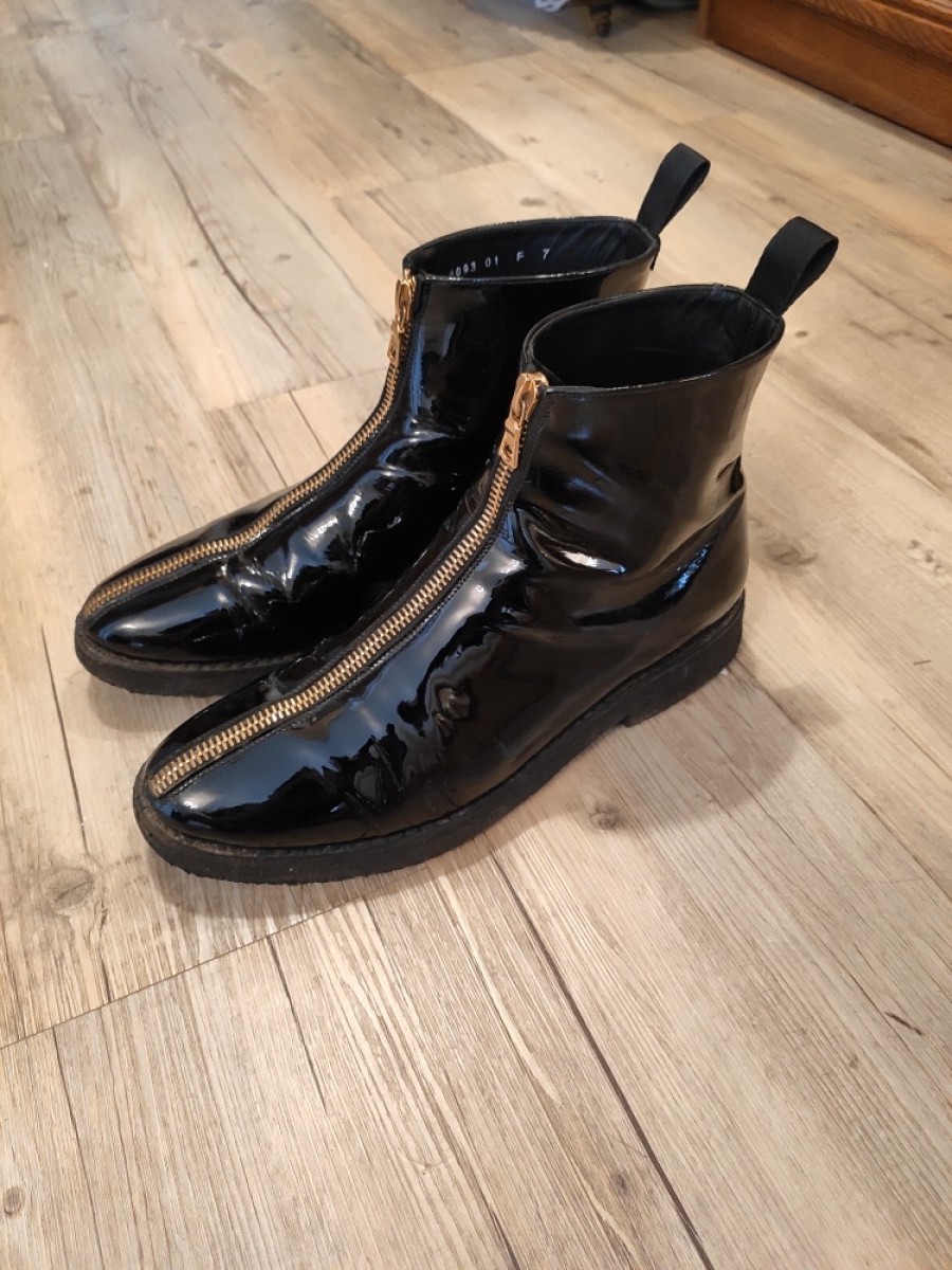 Denis Simachev - Black polished leather front zip boots.Like Saint Laurent - 4