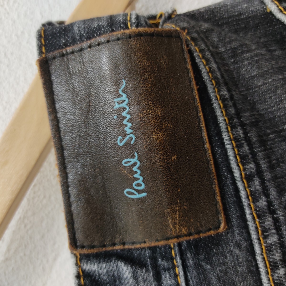 Distressed Denim - Designer Straight Cut Black Patch Denim Jeans - 10