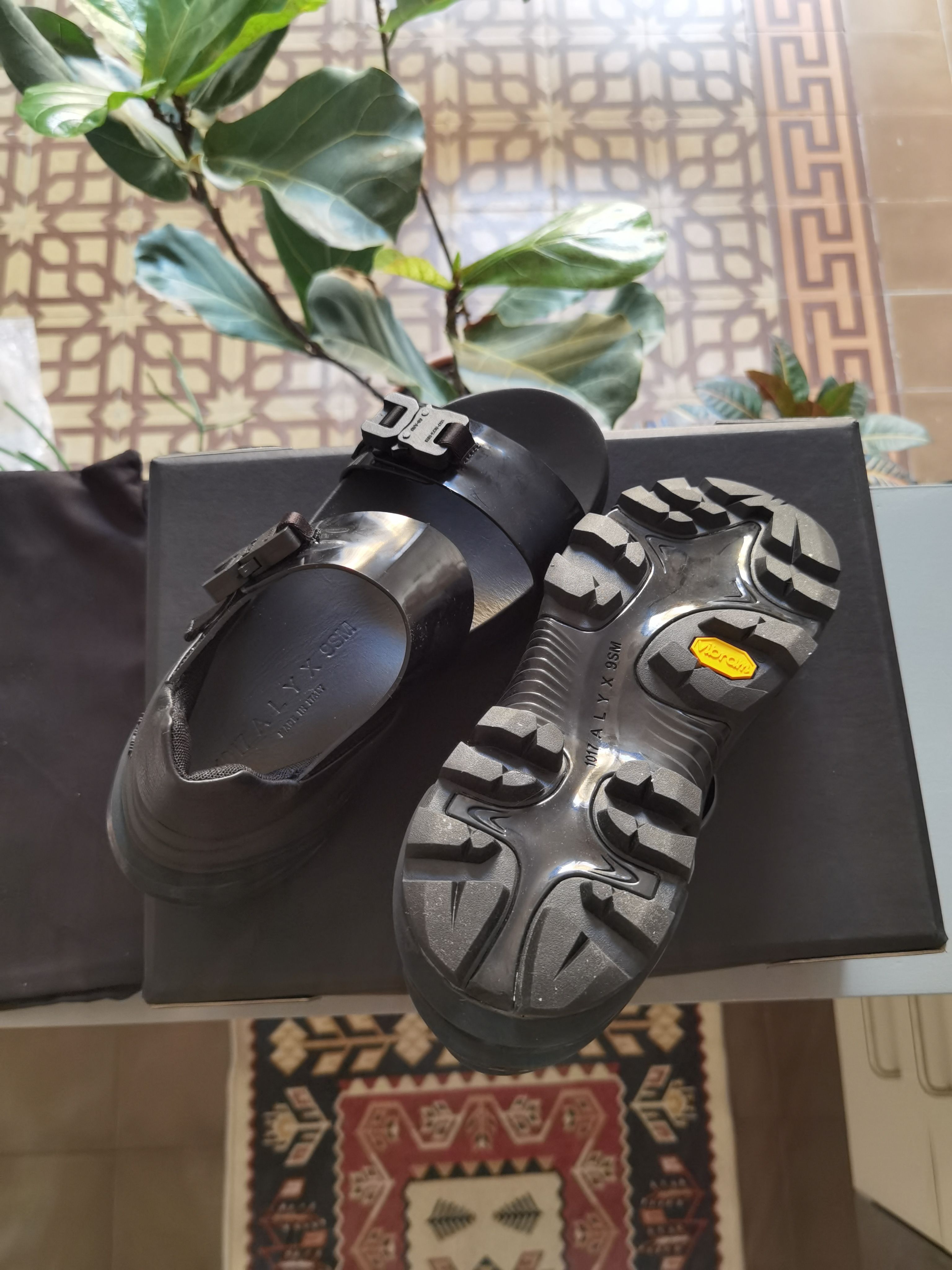 Alyx sandals with vibram sole - 4