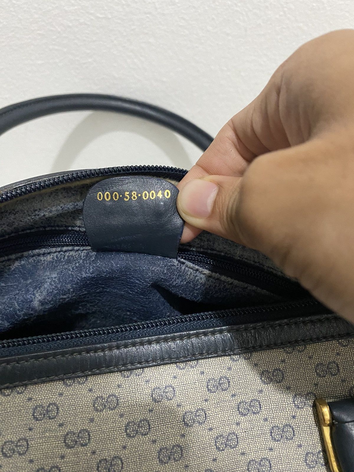 Authentic Gucci GG Boston Leather Bag - 12