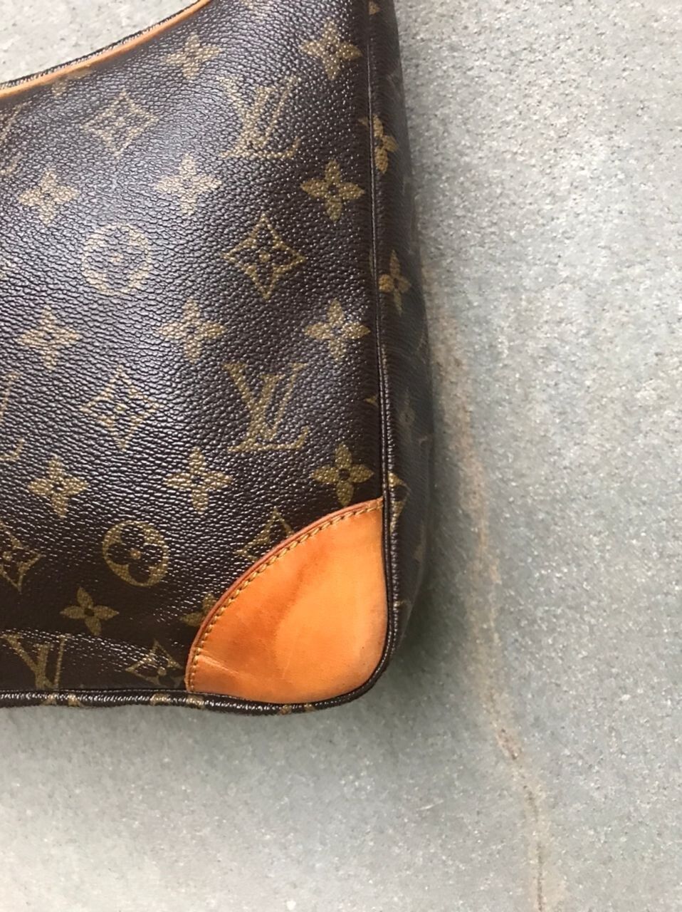 Authentic Louis Vuitton Boulogne One Shoulder Bag - 8