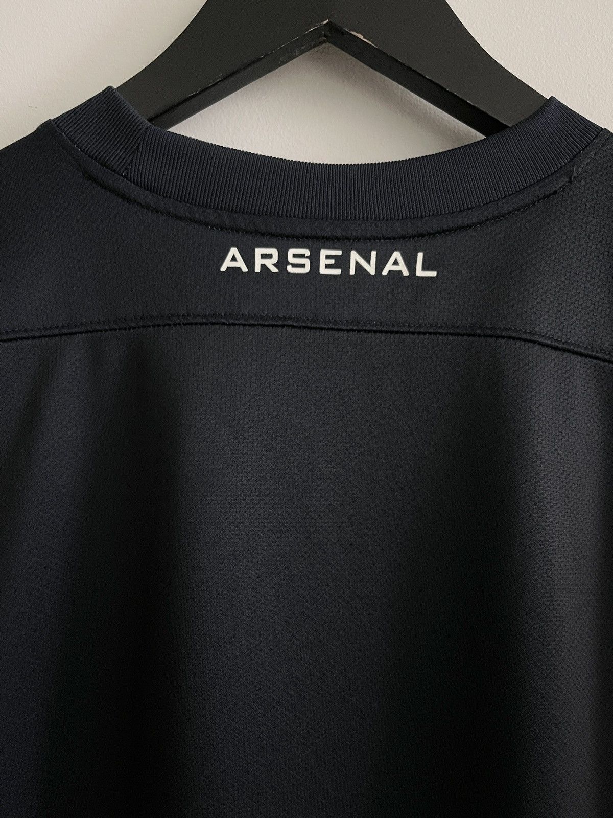 Vintage 2011-12 Arsenal Away Jersey (L) - 4