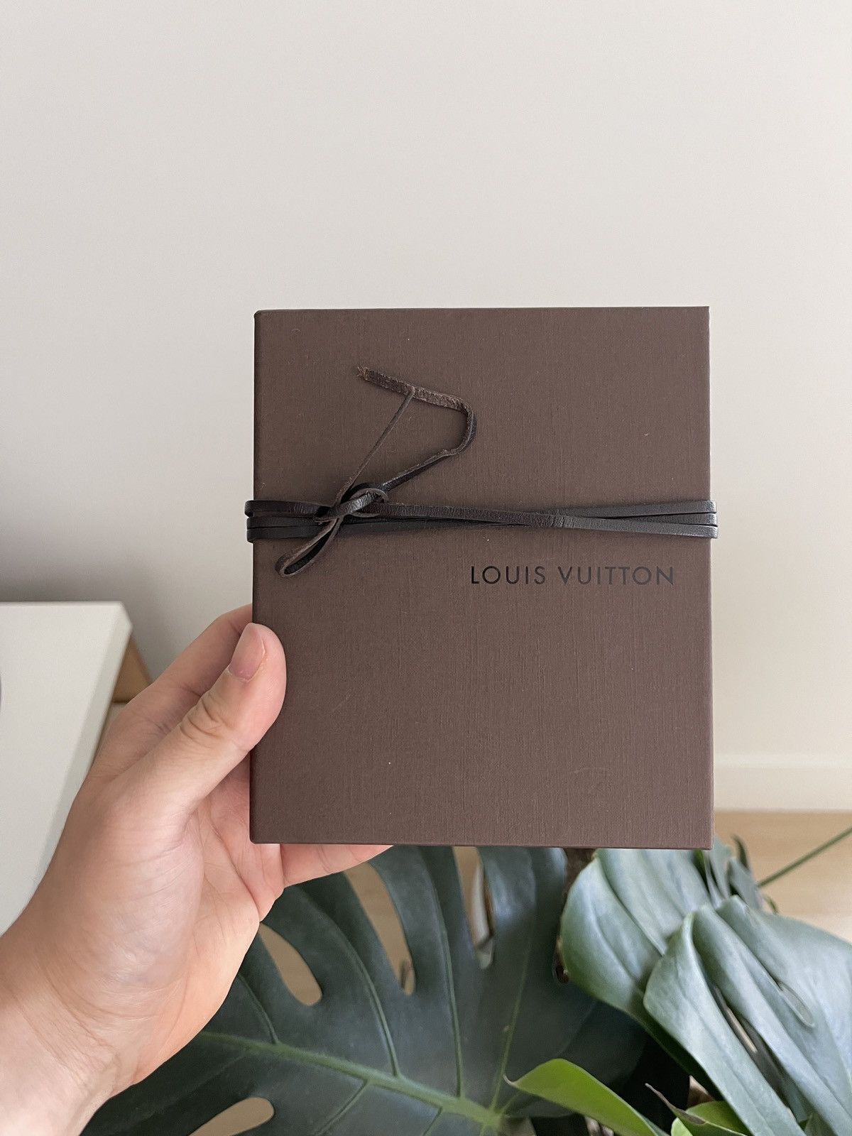 2010s Louis Vuitton Slider Drawer Leather Strap Gift Box - 1