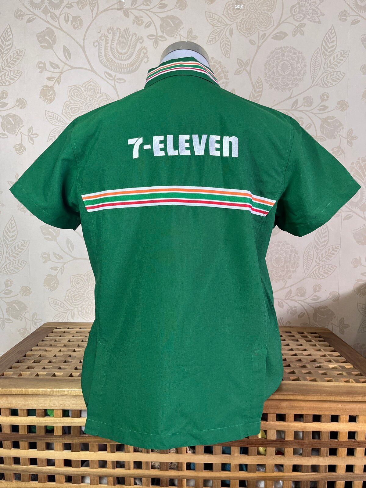 7-Eleven Uniform Japan Stores Vintage Full Zipped - 2