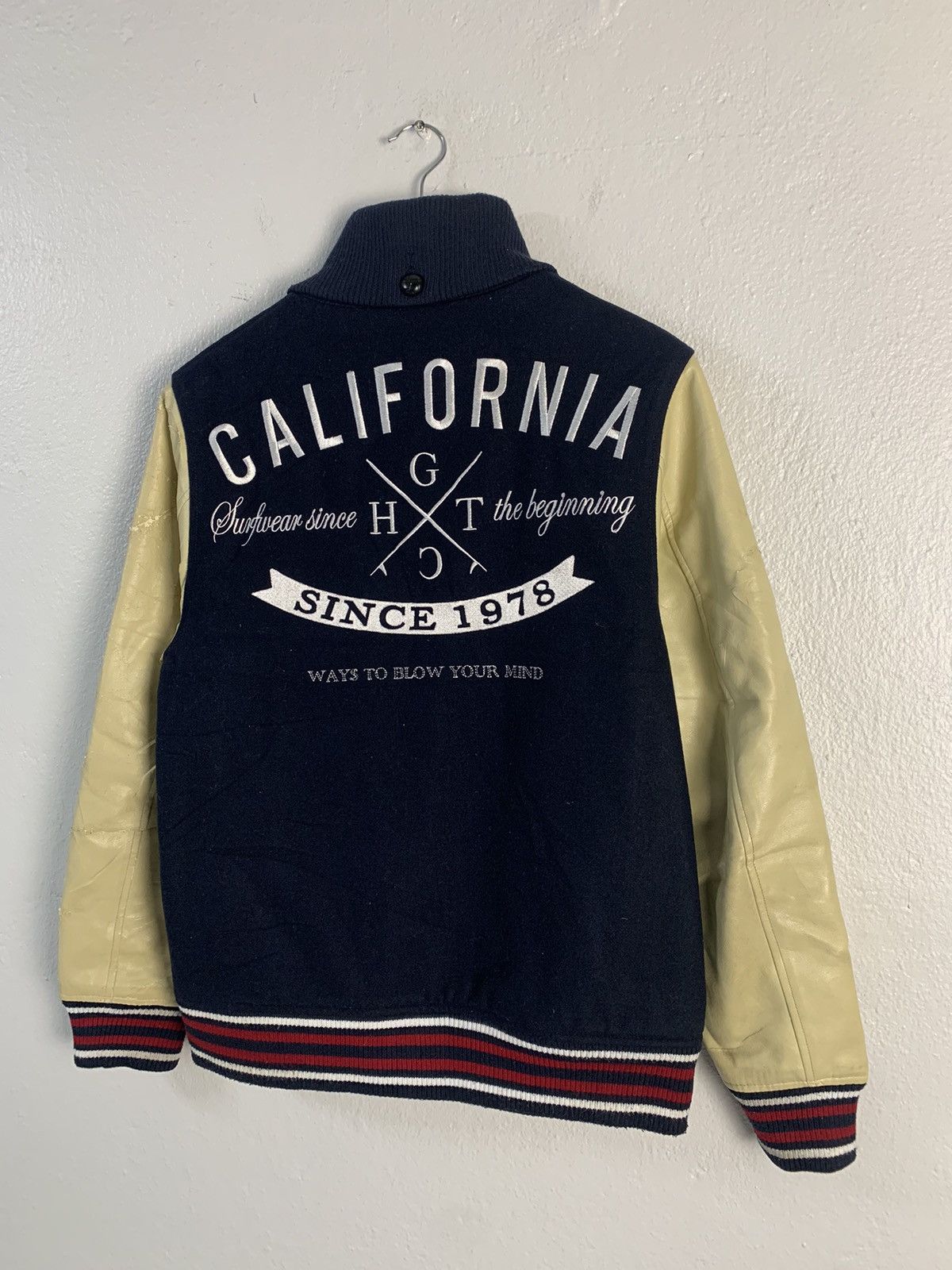 Gotcha California Big Logo Varsity Jacket - 3