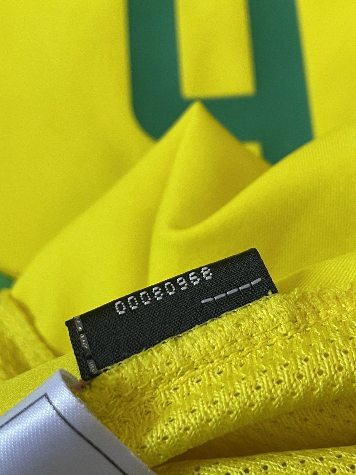 PHENOMENO Brazil 2002 Home Jersey #9 R9 - 11