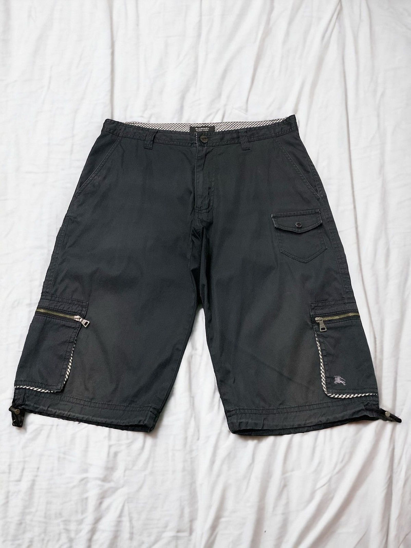 BURBERRY Black Label Multipockets Outdoor Tech Short Pants - 1