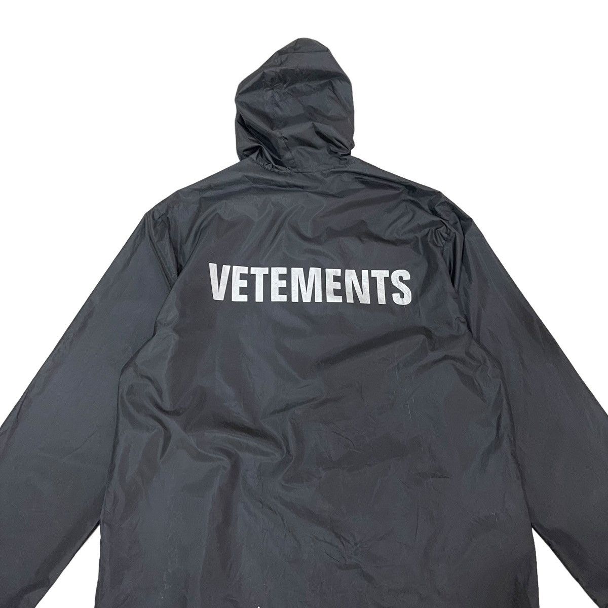 🔥Vetements 2017 Rain Coat - 15