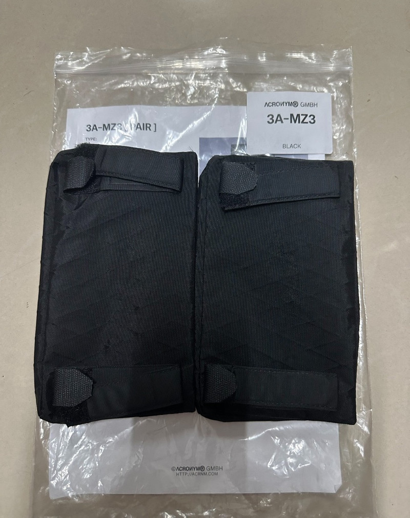 Gently Used Acronym 3A-MZ3  - 1