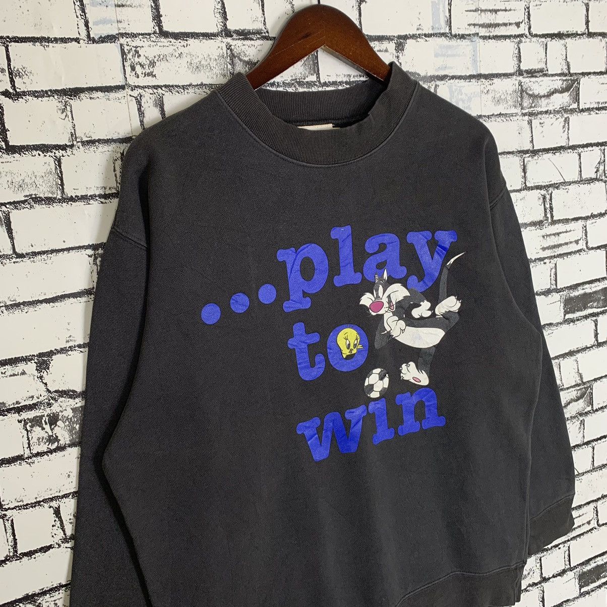 Vintage 90s The Looney Tunes American Animated Sweatshirt - 5