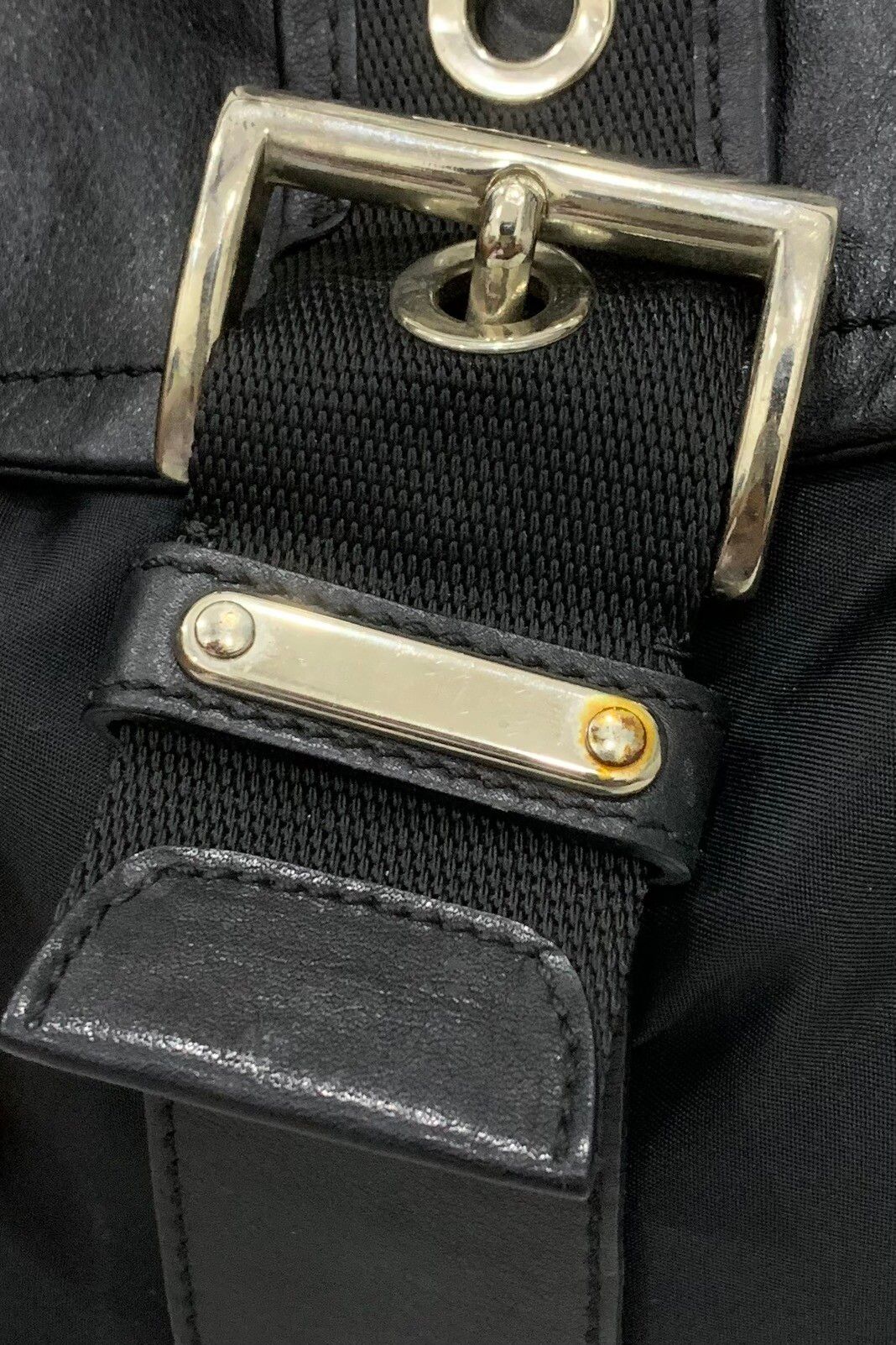 Authentic Black Prada handbag leather and nylon - 10