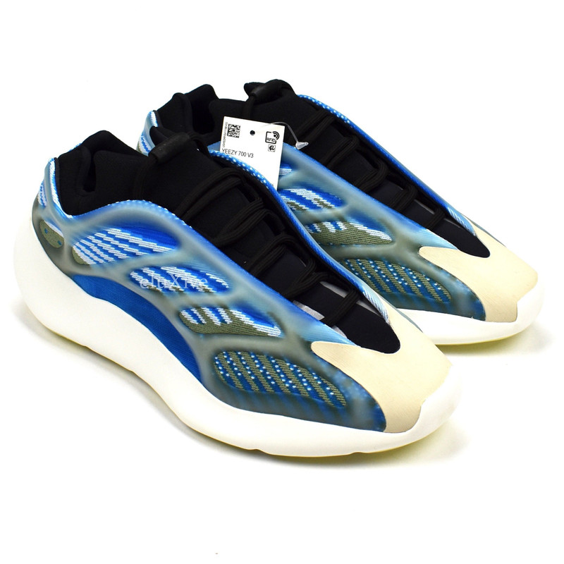 Yeezy 700 V3 Arzareth Blue DS - 1