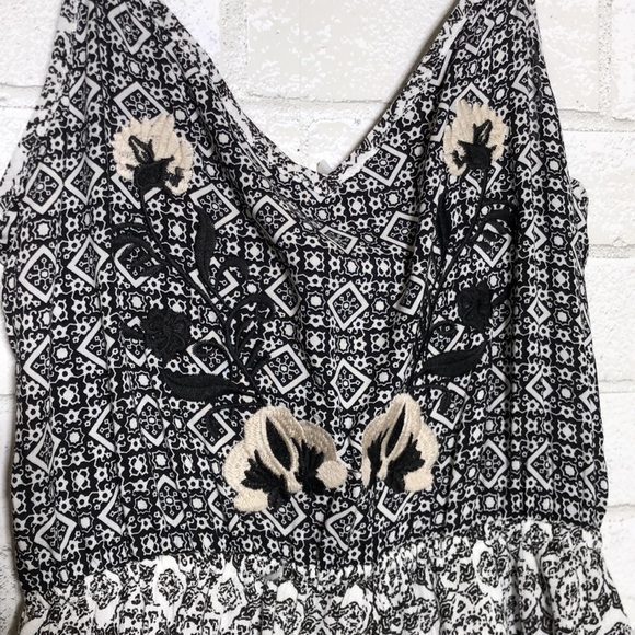 Reverse - Black + White Boho Print Embroidered Romper - 8