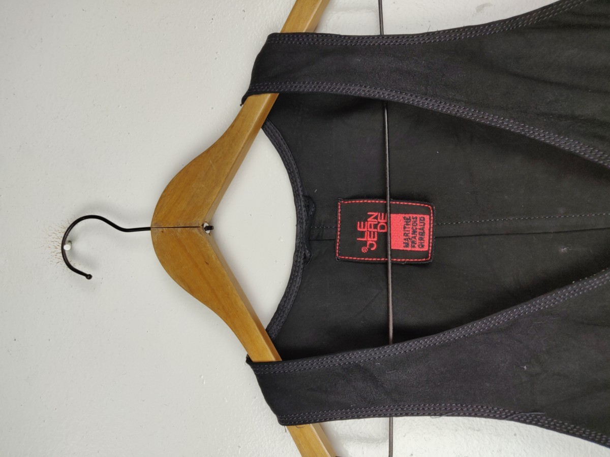 Marithe Francois Girbaud - Le Jean Cravatatakiller Lamb Vest - 3