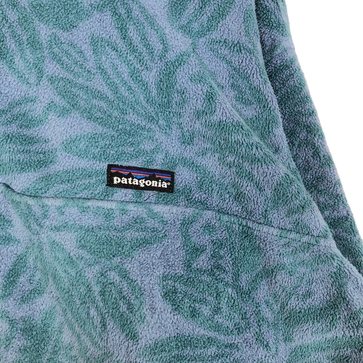 Vintage Patagonia Mock Neck Fleece Sweater Floral Pattern - 8