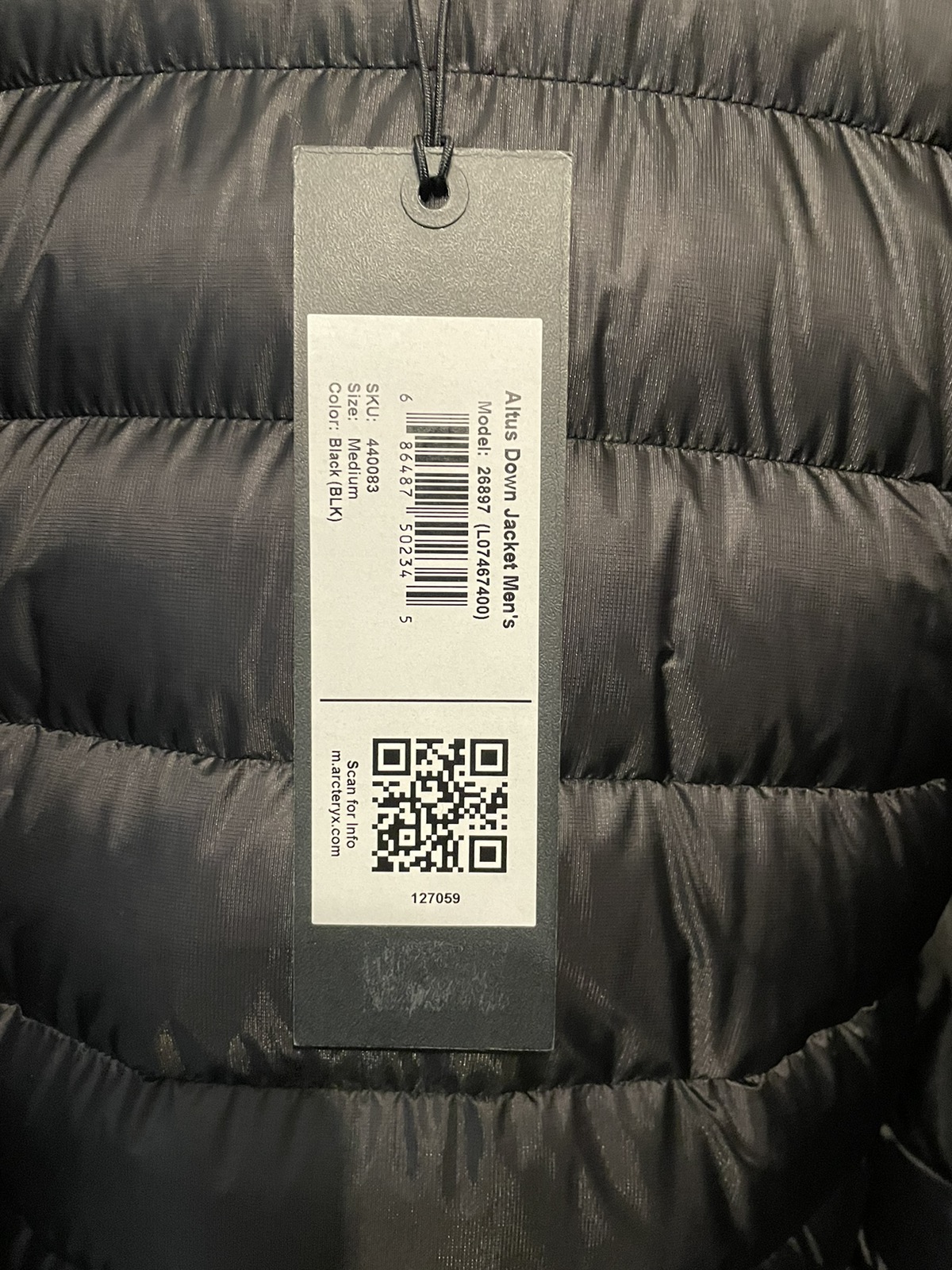 Arc’teryx Veilance Altus Down Jacket - 4