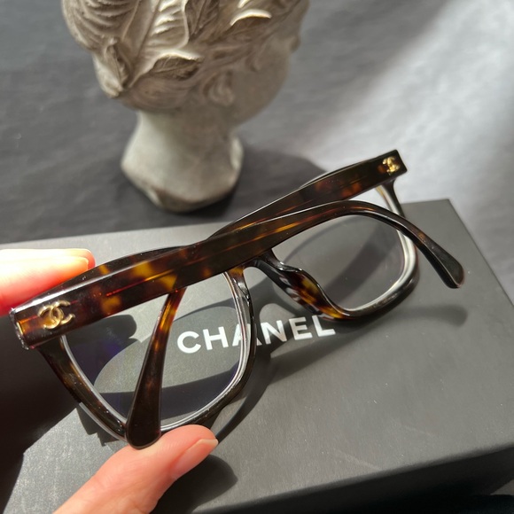 Chanel CH3392 Dark Tortoise Square Eyeglasses Glasses Frames Italy Gold Logo. - 12