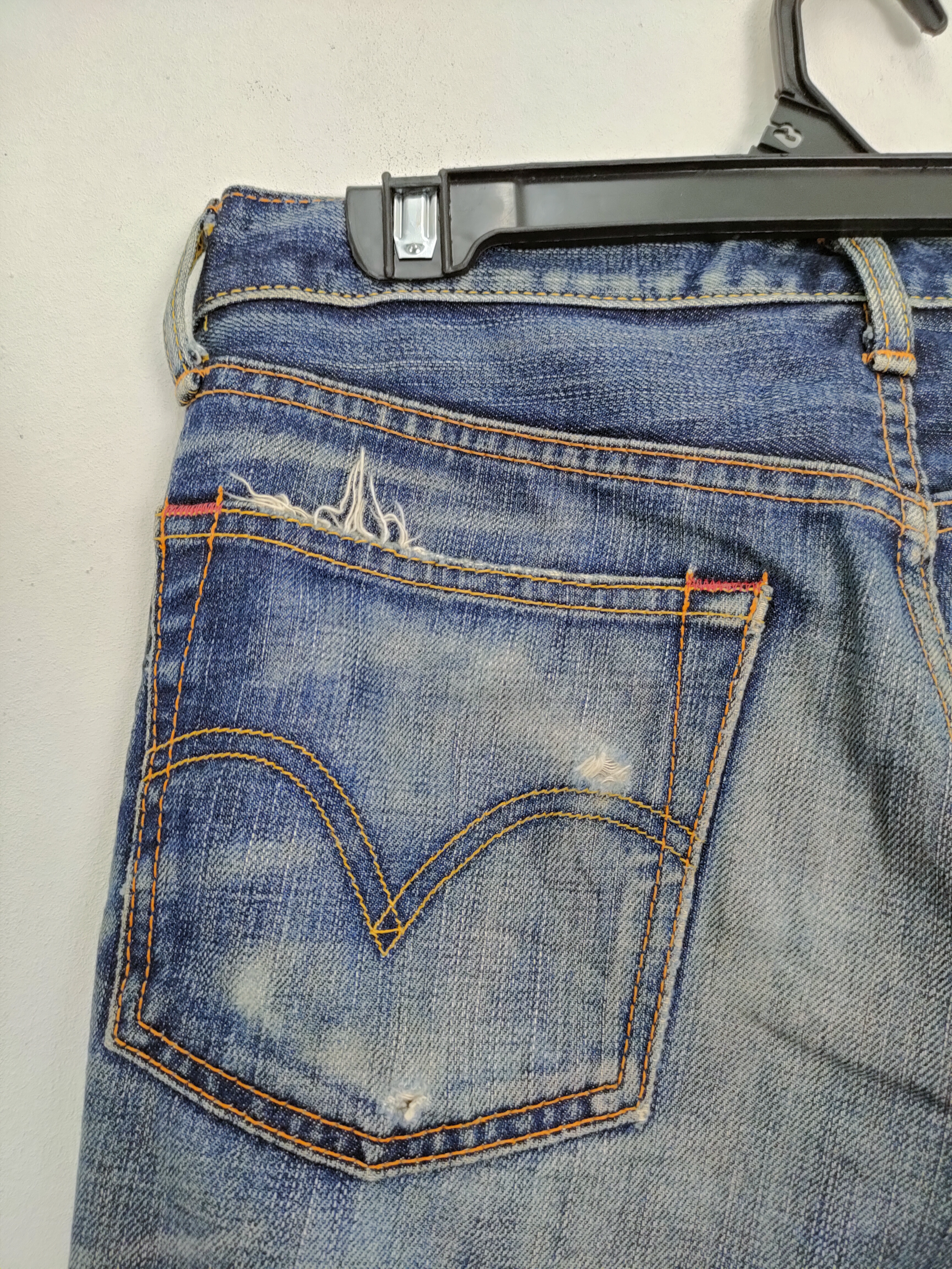 Levi's Distressed Denim Faded Blue - 14